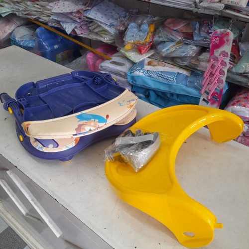 Foldable Feeding Chair with Size Adjustments - the BabyShop Kattankudy