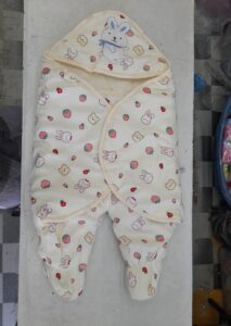 Baby Suit Blanket- the BabyShop Kattankudy