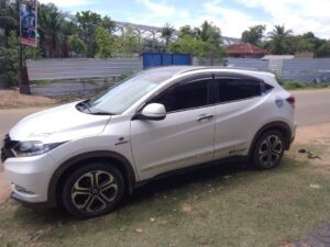 Honda Vezal Car For Sale At Kattankudy