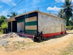 Shop With House Sale Oddamavadi