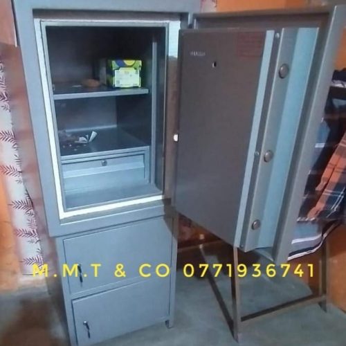 Damro Safe Lockers-4