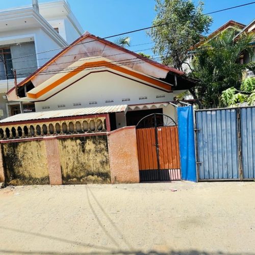 HOUSE-SALE-KATTANKUDY-5108-1